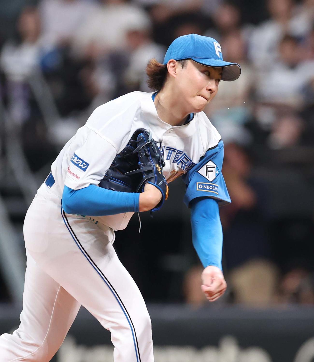 日本ハム対オリックス　日本ハム先発の山崎（撮影・黒川智章）