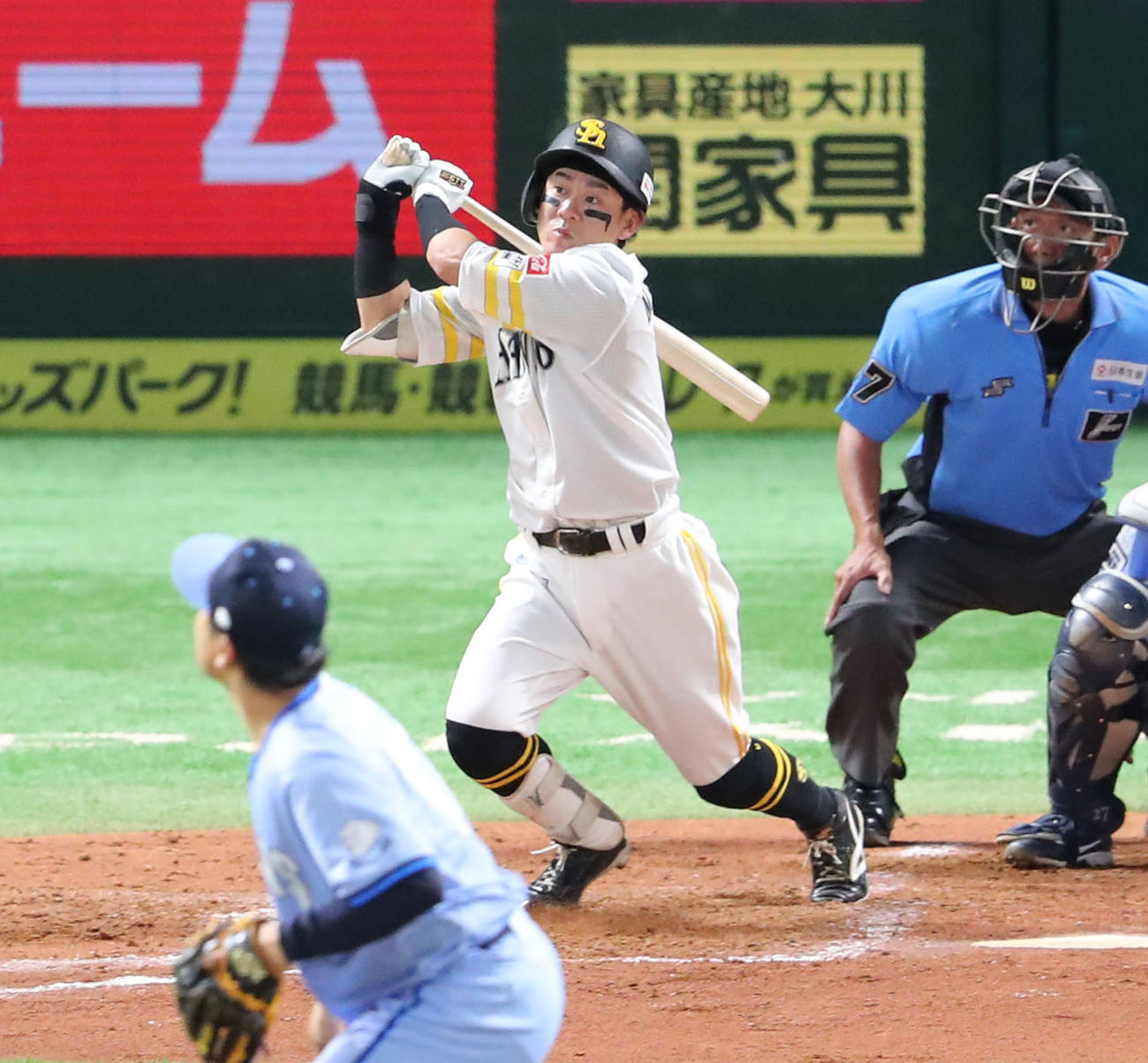 ソフトバンク対西武　4回裏ソフトバンク2死、牧原大は右越えに同点本塁打を放つ（撮影・梅根麻紀）