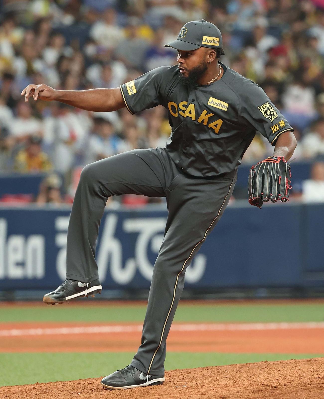 阪神4番手のドリス