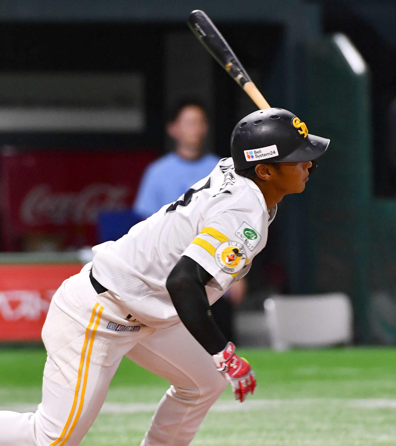 ソフトバンク対西武　3回裏ソフトバンク2死、今宮は左前安打を放つ（撮影・岩下翔太）