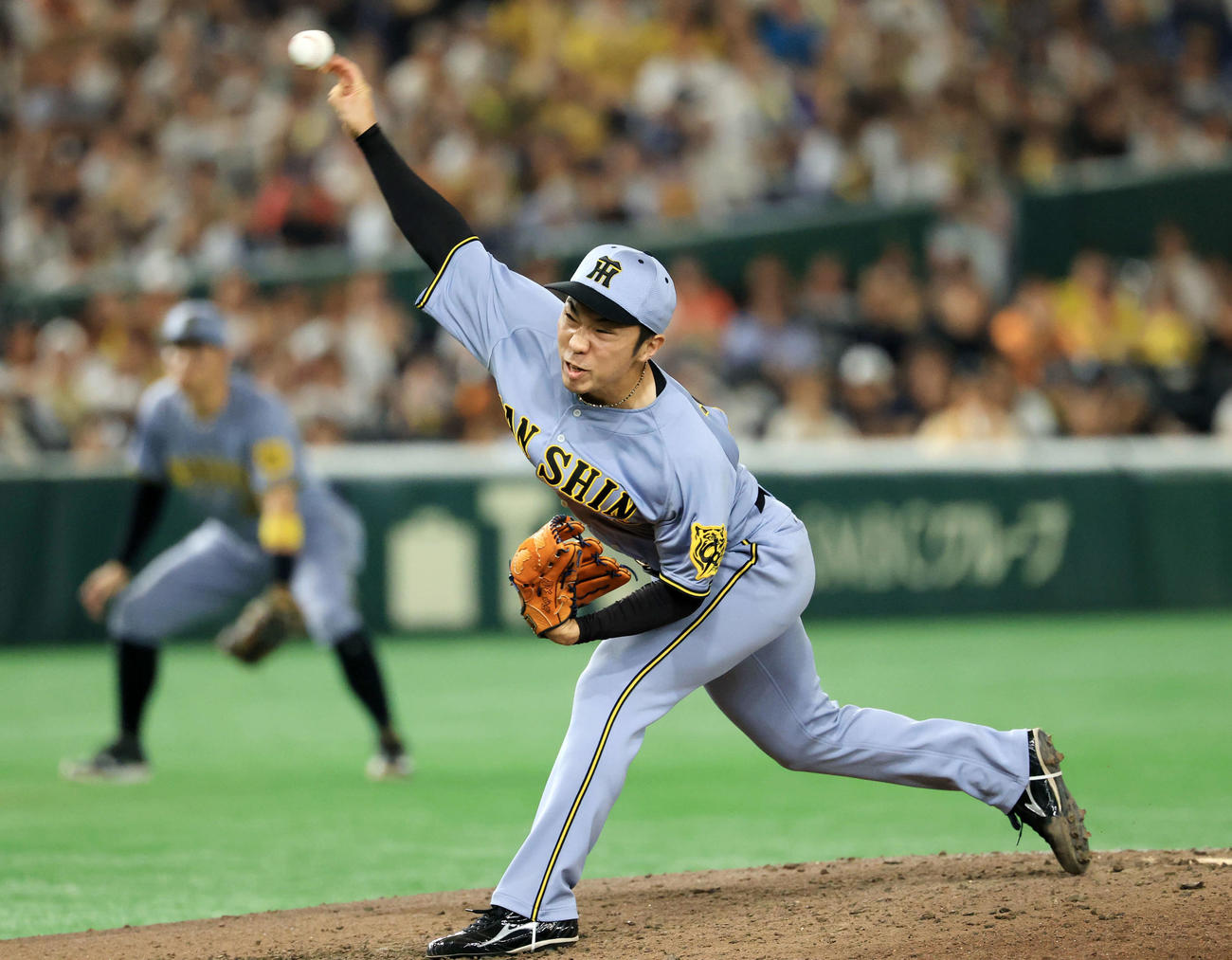17日巨人戦で40試合連続無失点を達成した石井大智