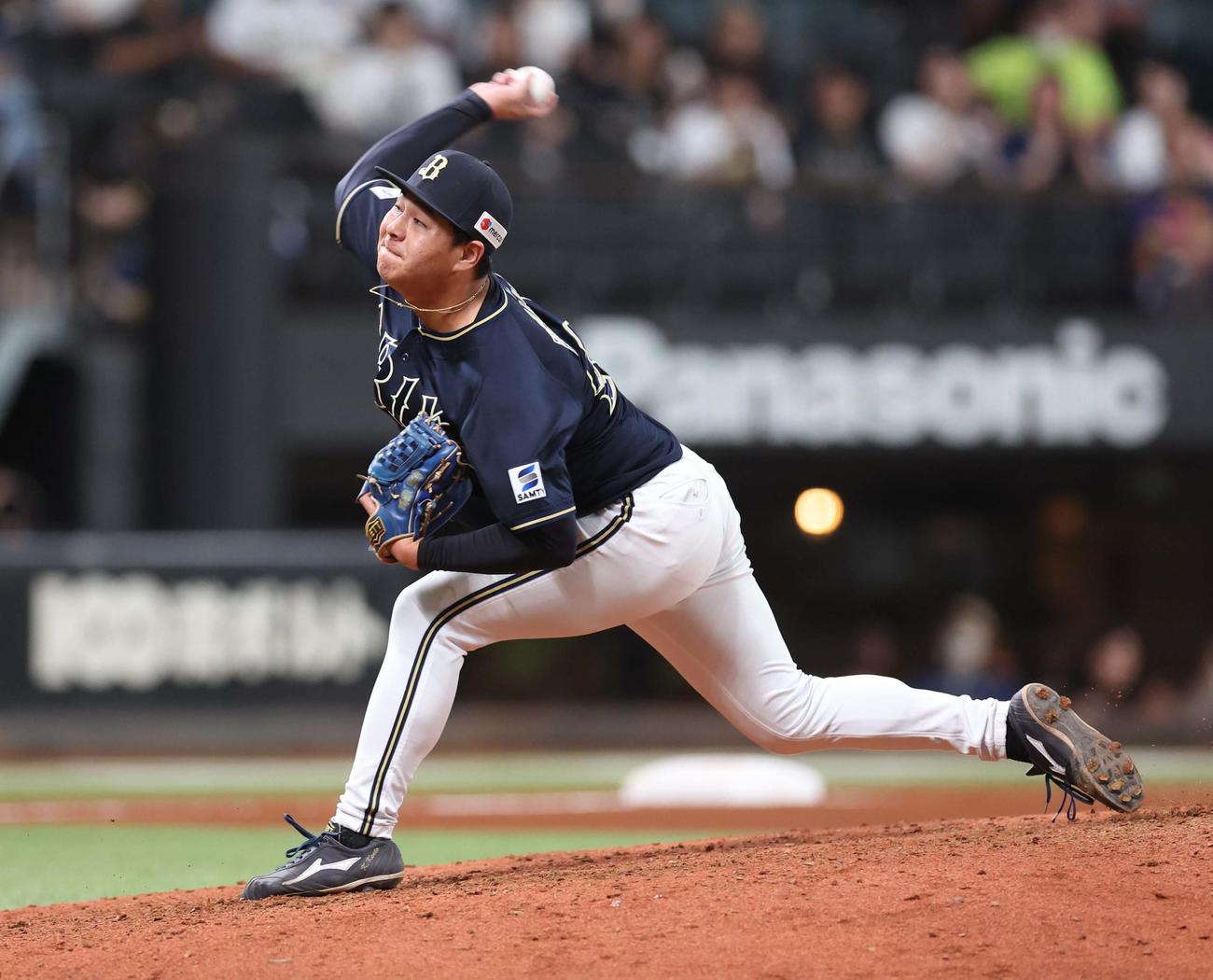 日本ハム対オリックス　8回に登板の川瀬（撮影・黒川智章）
