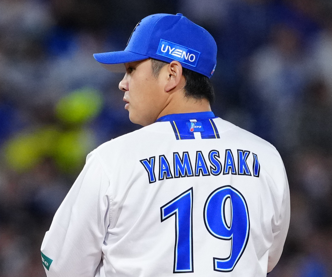 山崎康晃（2025年3月撮影）
