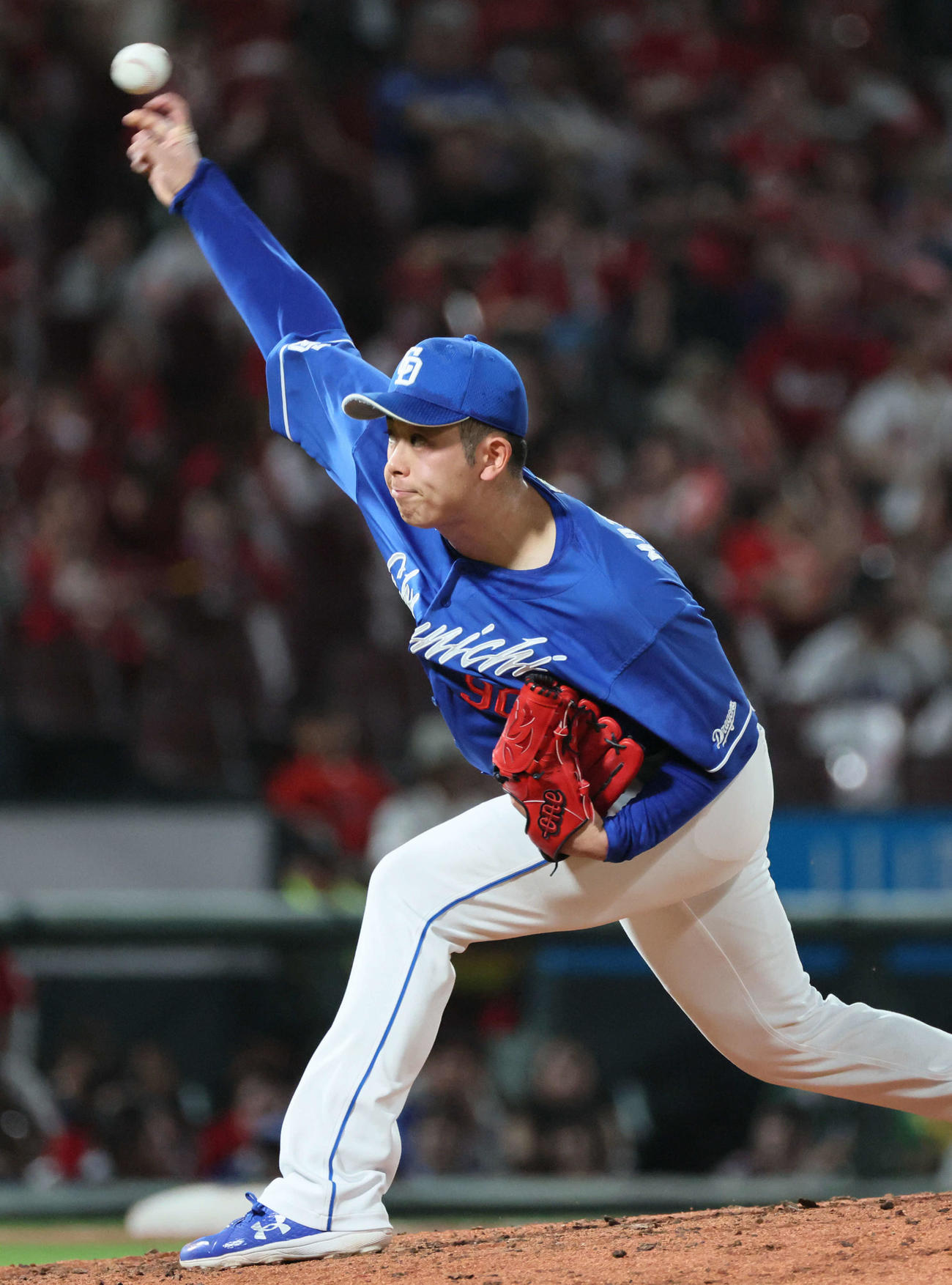 広島対中日　9回裏広島、中日2番手の松山（撮影・加藤孝規）
