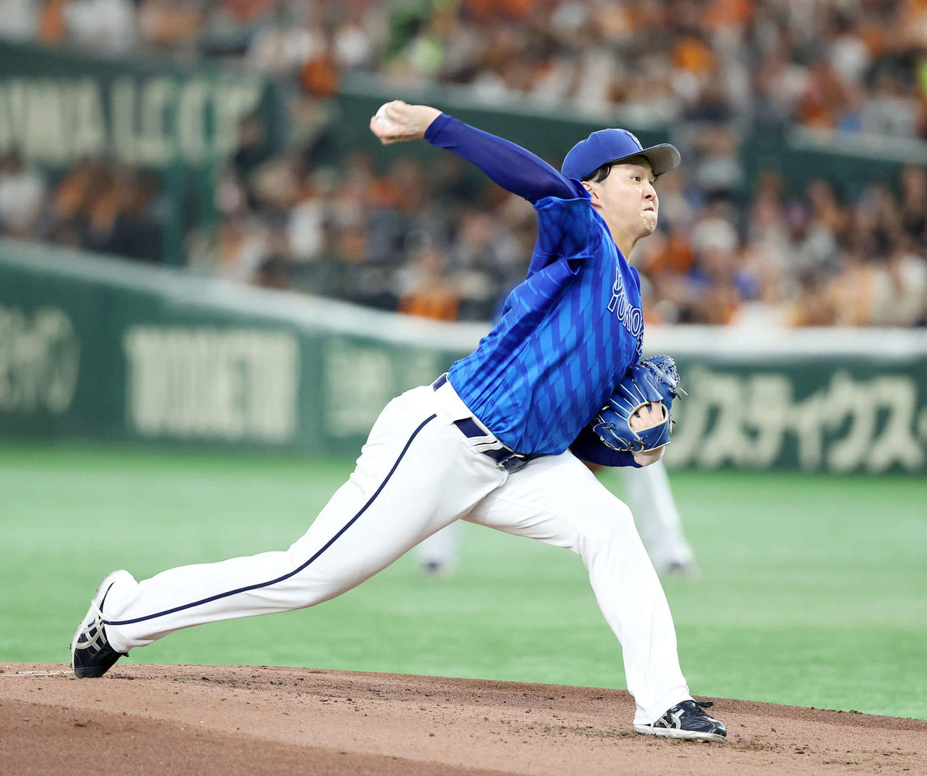 巨人対DeNA　力投するDeNA先発の竹田（撮影・鈴木正人）