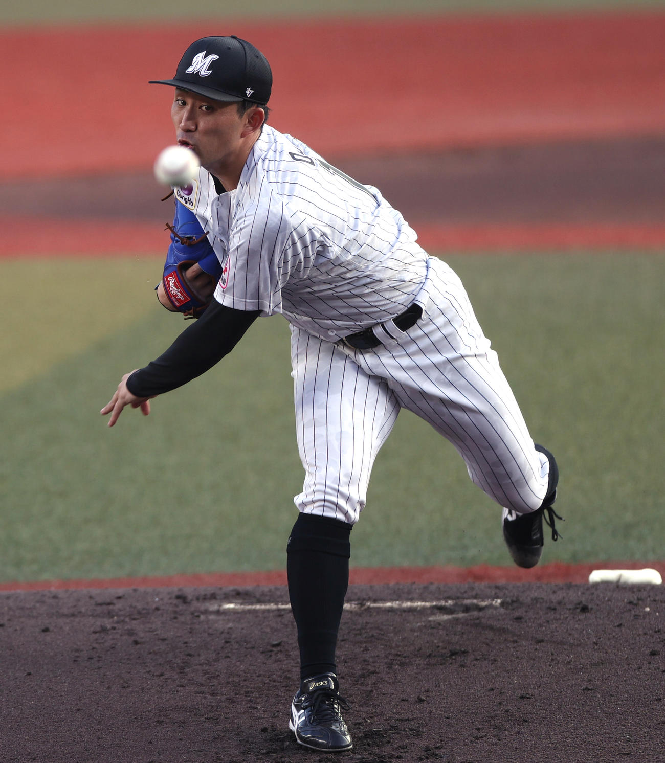 ロッテ対西武　7回無失点で6勝目を挙げたロッテ先発小島（撮影・水谷安孝）