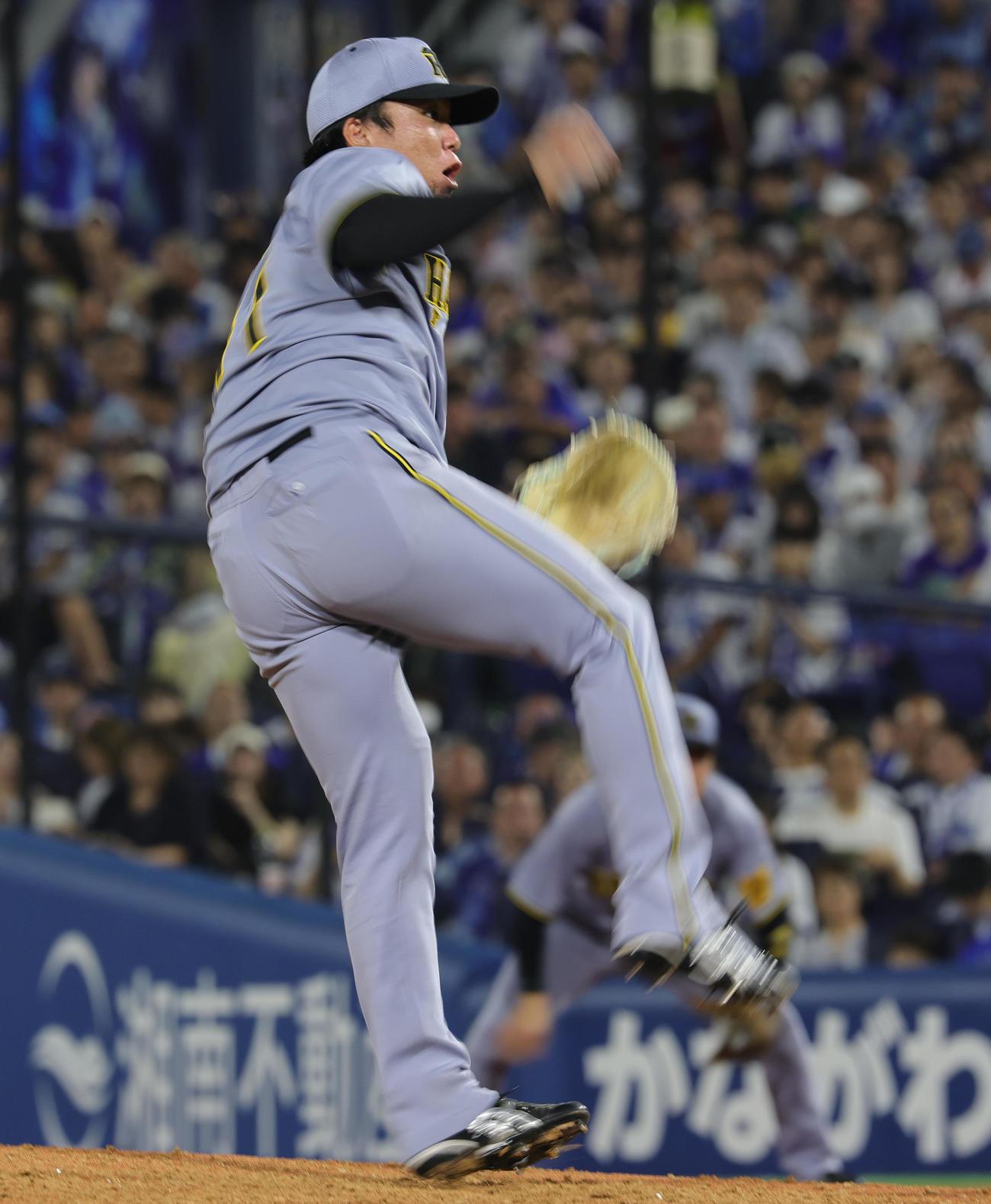 DeNA対阪神　阪神先発の村上（撮影・野上伸悟）