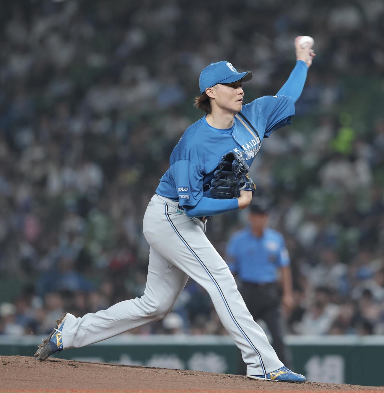 西武対日本ハム　先発登板する日本ハム山崎（撮影・河田真司）
