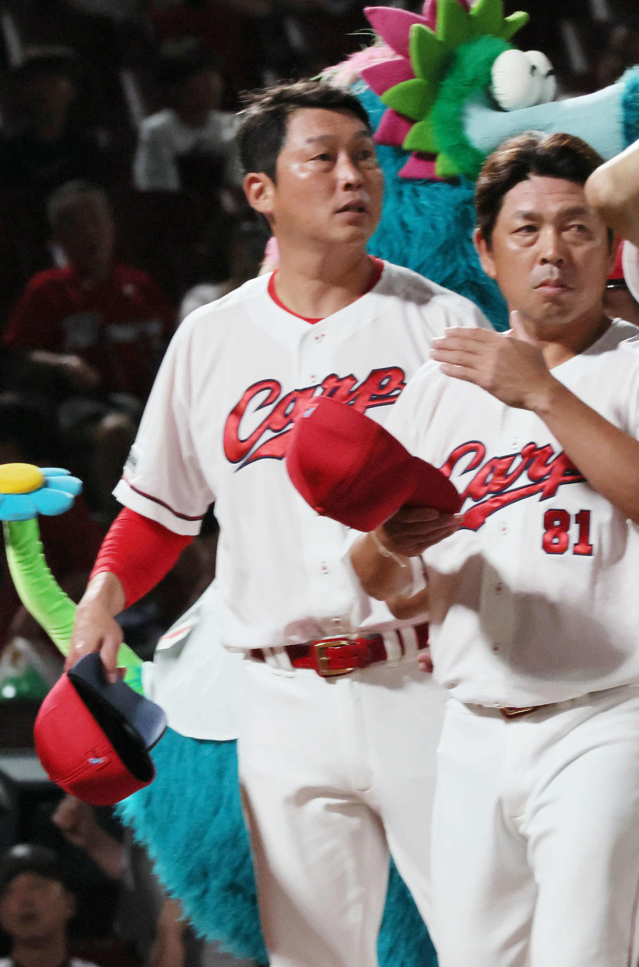 広島対巨人　巨人に辛勝した新井監督（撮影・加藤孝規）