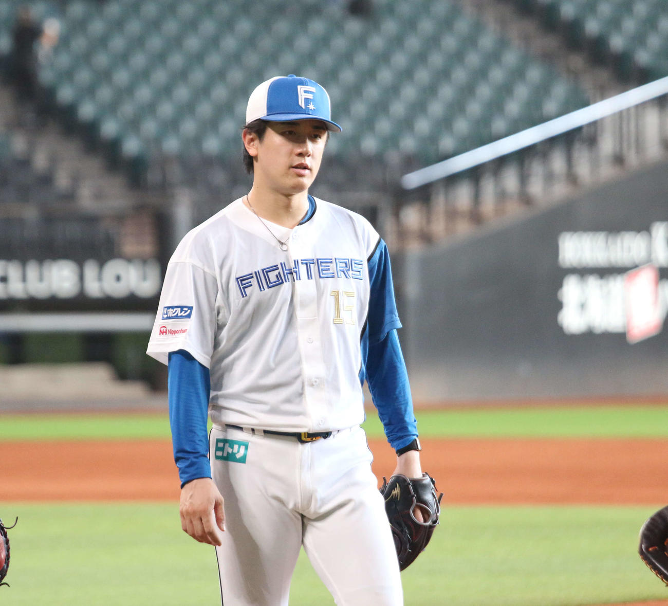 27日にエスコンフィールドで投球練習を行った日本ハム北山（撮影・木下大輔）