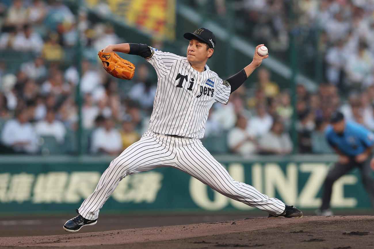 阪神対巨人　力投する阪神先発の大竹（撮影・前田充）