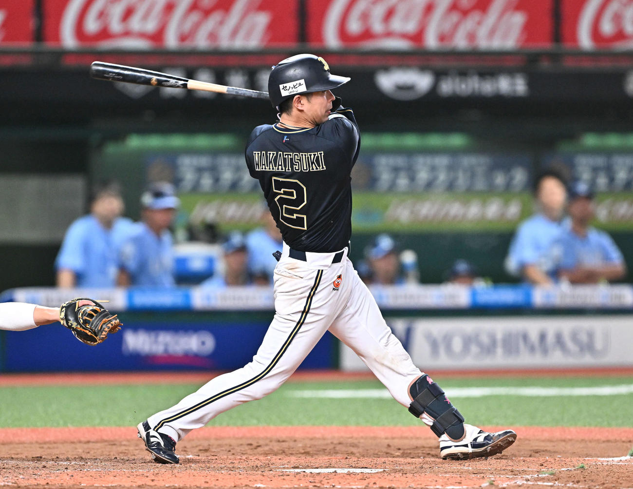 西武対オリックス　4回表オリックス1死二、三塁、若月は中堅へ2点適時二塁打を放つ（撮影・滝沢徹郎）