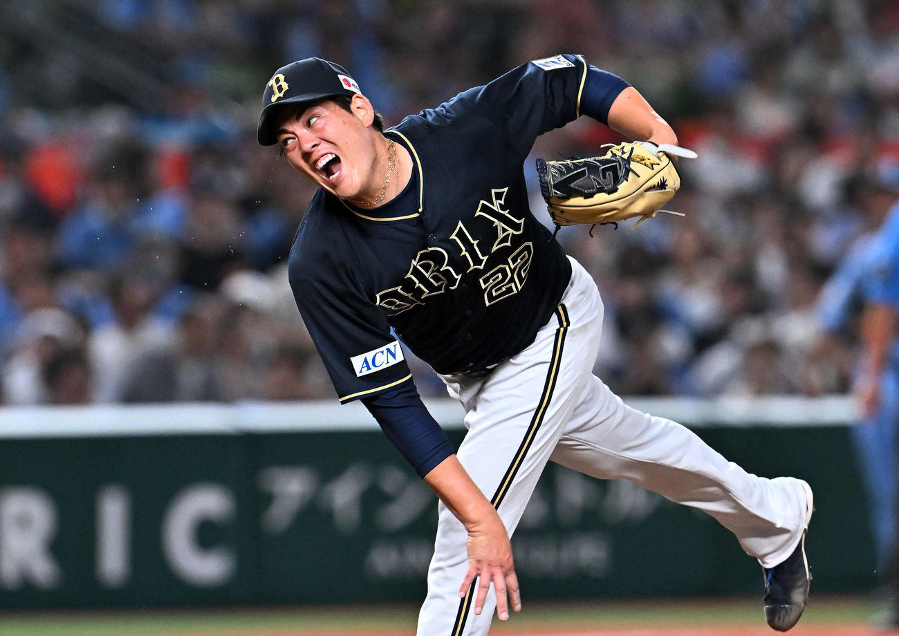 西武対オリックス　力投するオリックス先発の九里（撮影・滝沢徹郎）