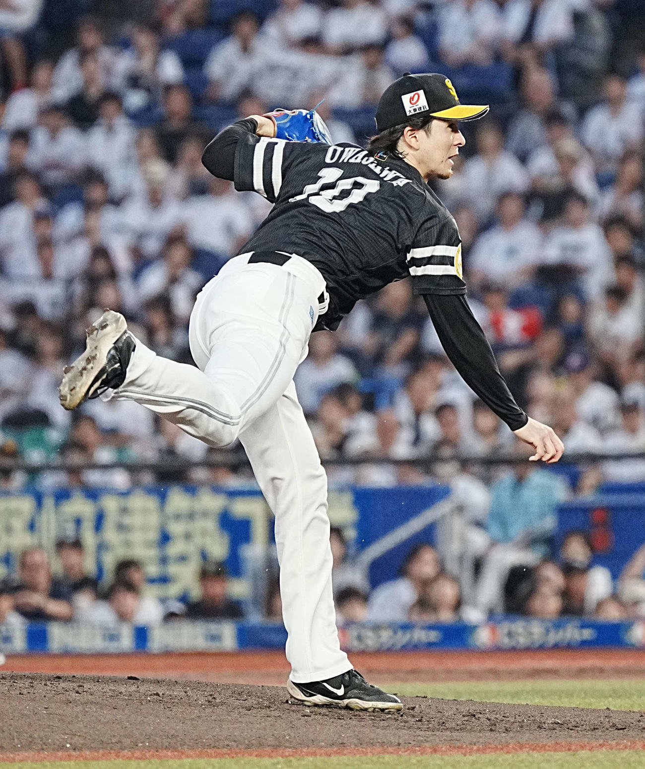 ロッテ対ソフトバンク　ソフトバンク先発の上沢（撮影・小沢裕）