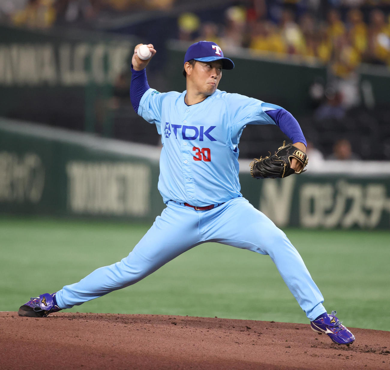 TDK対鷺宮製作所　先発したTDK・小島（撮影・柴田隆二）　　