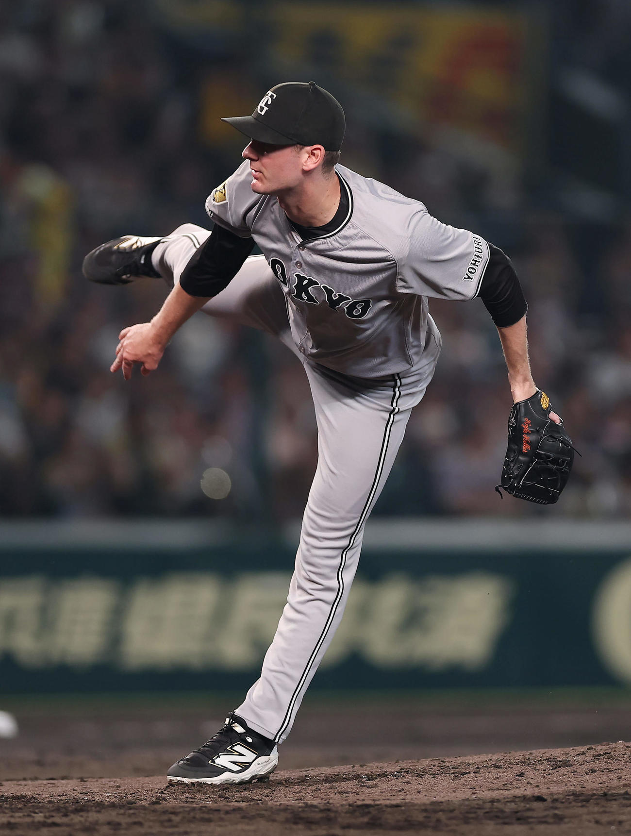 阪神対巨人　巨人3番手のケラー（撮影・前田充）