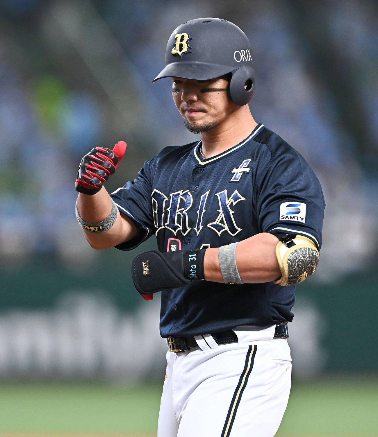 西武対オリックス　2回表オリックス1死、右前打を放った頓宮（撮影・滝沢徹郎）
