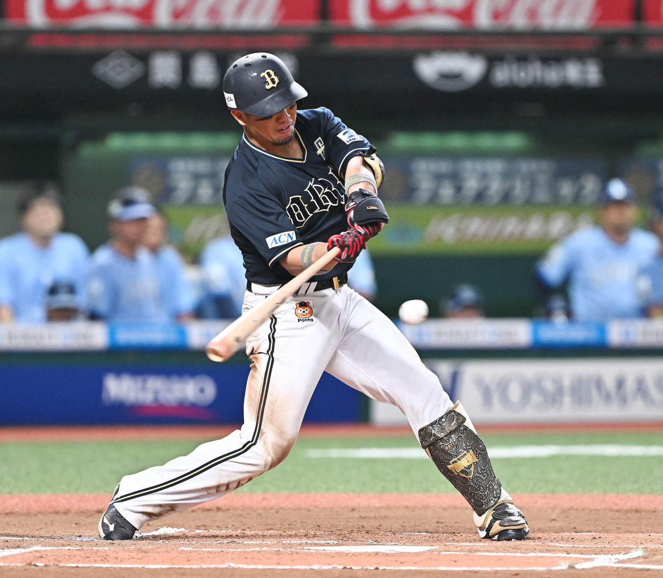 西武対オリックス　6回表オリックス無死、頓宮は右前打を放つ（撮影・滝沢徹郎）