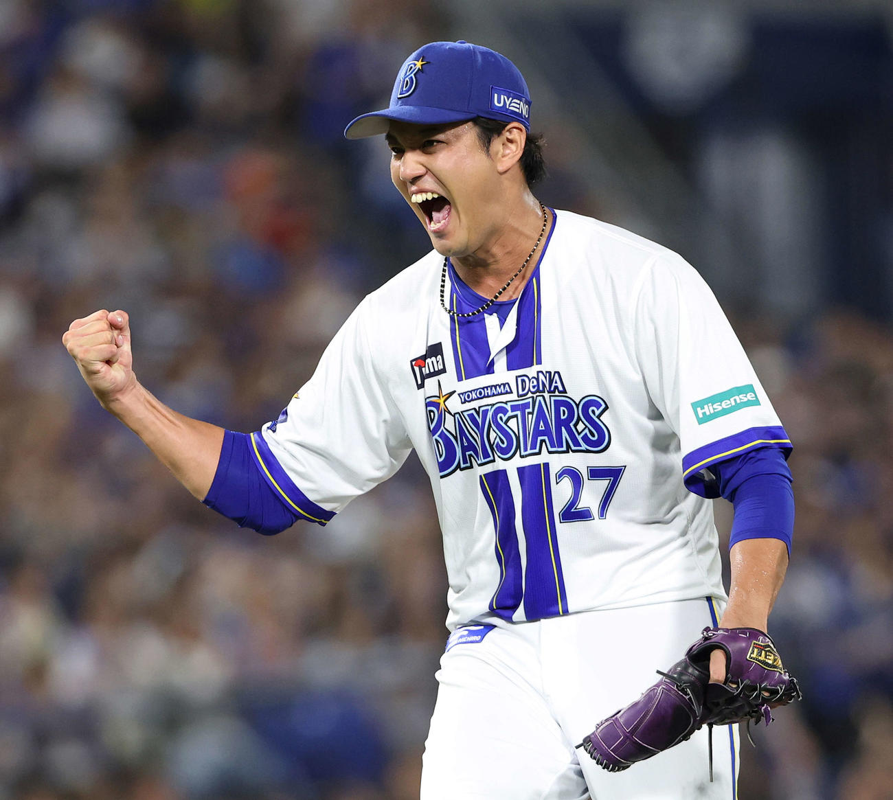 DeNA対中日　6回表中日2死二塁、板山祐太郎を空振り三振に抑え雄たけびを上げる藤浪（撮影・河田真司）