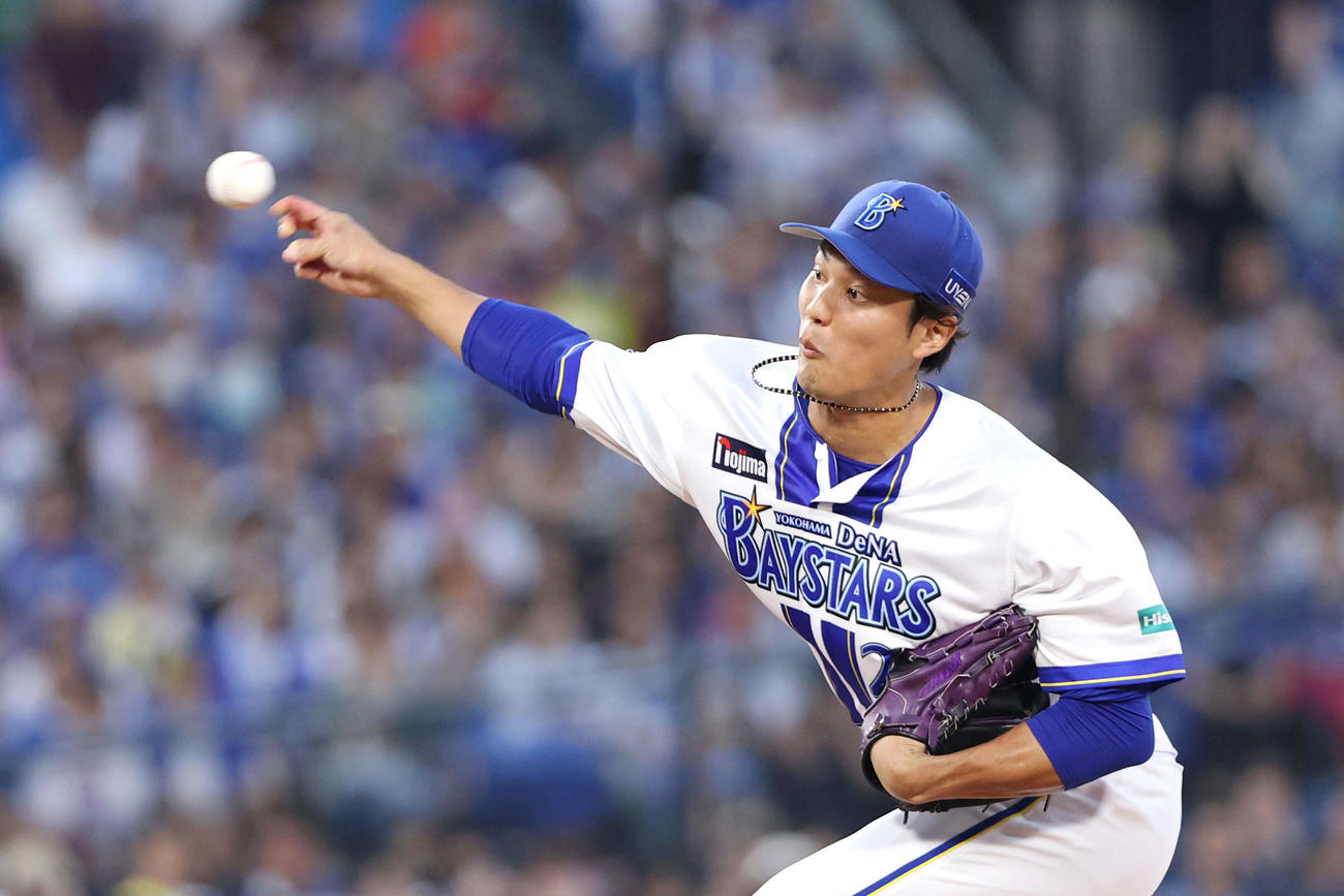 DeNA対中日　先発登板するDeNA藤浪（撮影・河田真司）