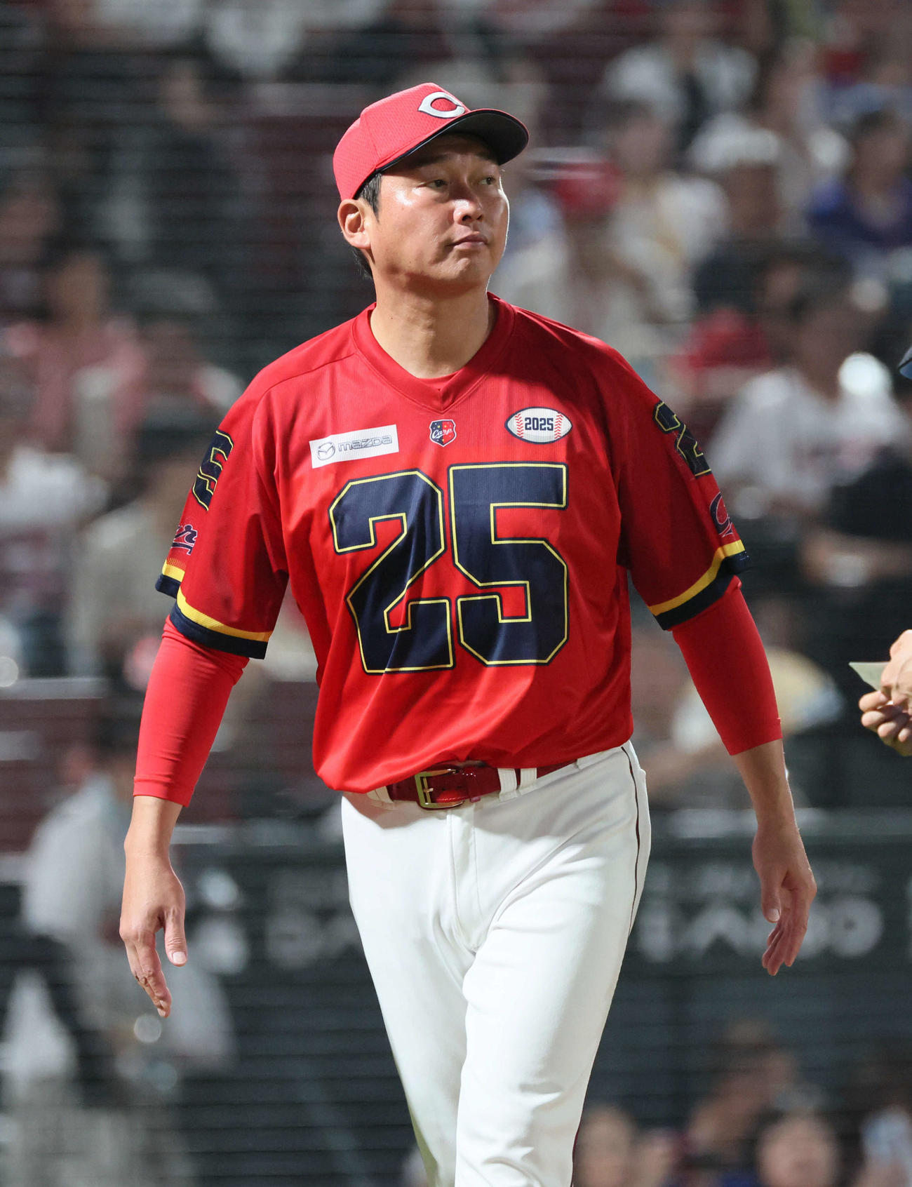 広島新井貴浩監（2025年8月24日撮影）