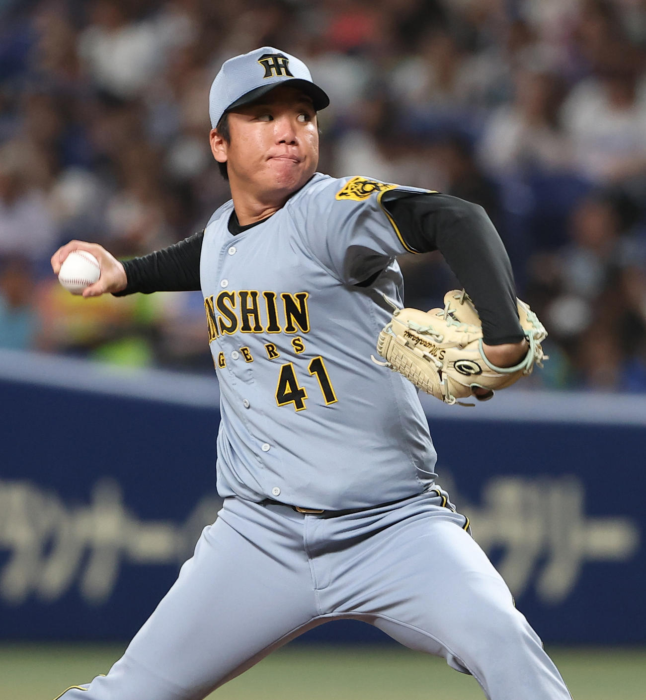 中日対阪神　阪神先発の村上（撮影・上田博志）