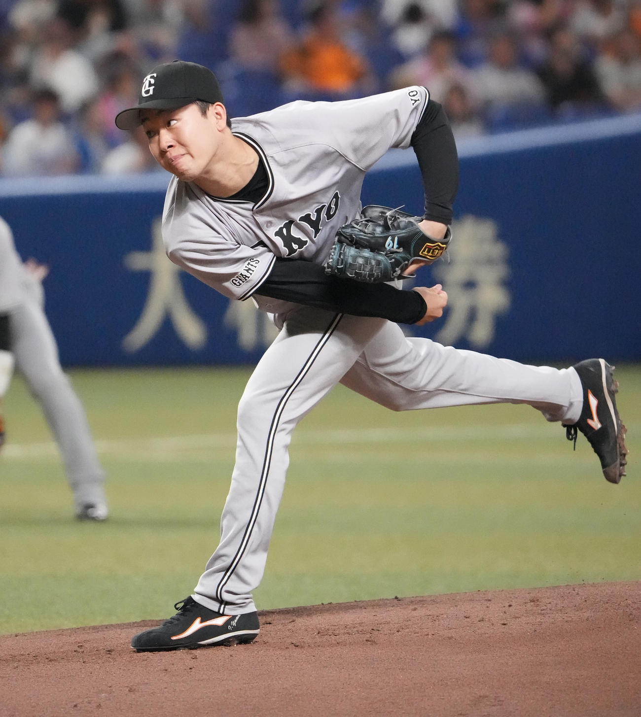 巨人山崎伊織（2024年5月撮影）