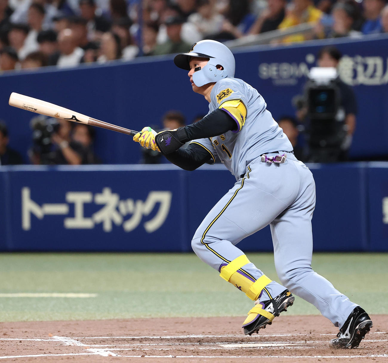 中日対阪神　4回表阪神無死、森下は安打を放つ（撮影・上田博志）