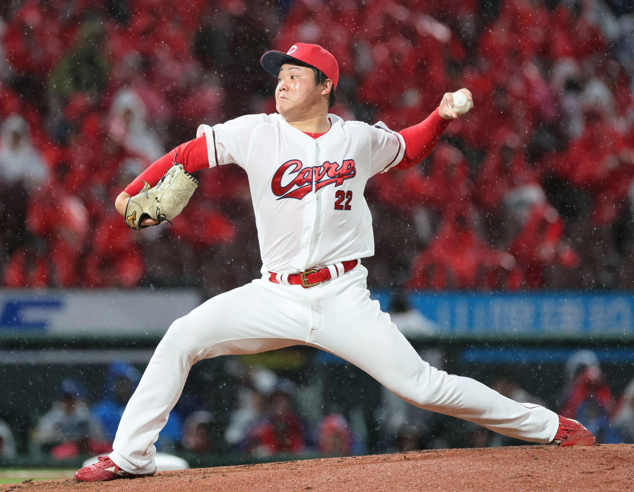 広島対DeNA　広島先発の高（撮影・加藤孝規）