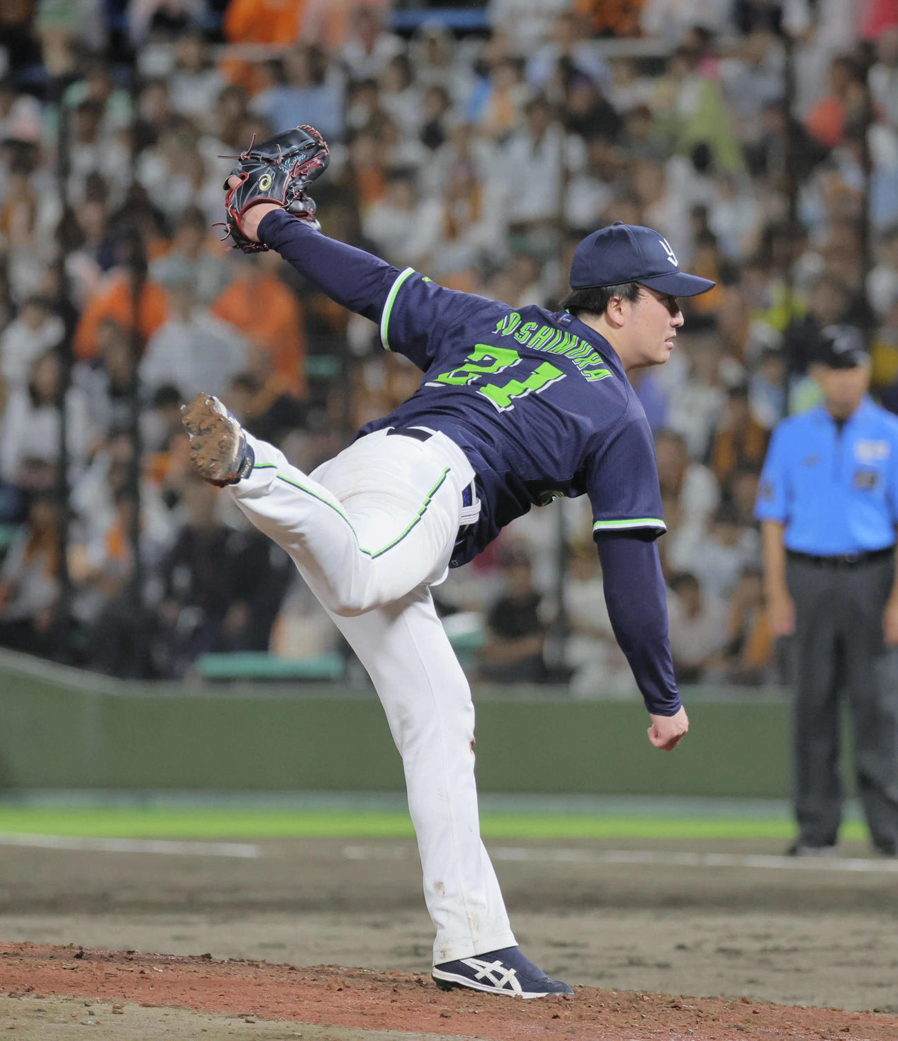 巨人対ヤクルト　好投するヤクルト先発の吉村（撮影・宮崎幸一）