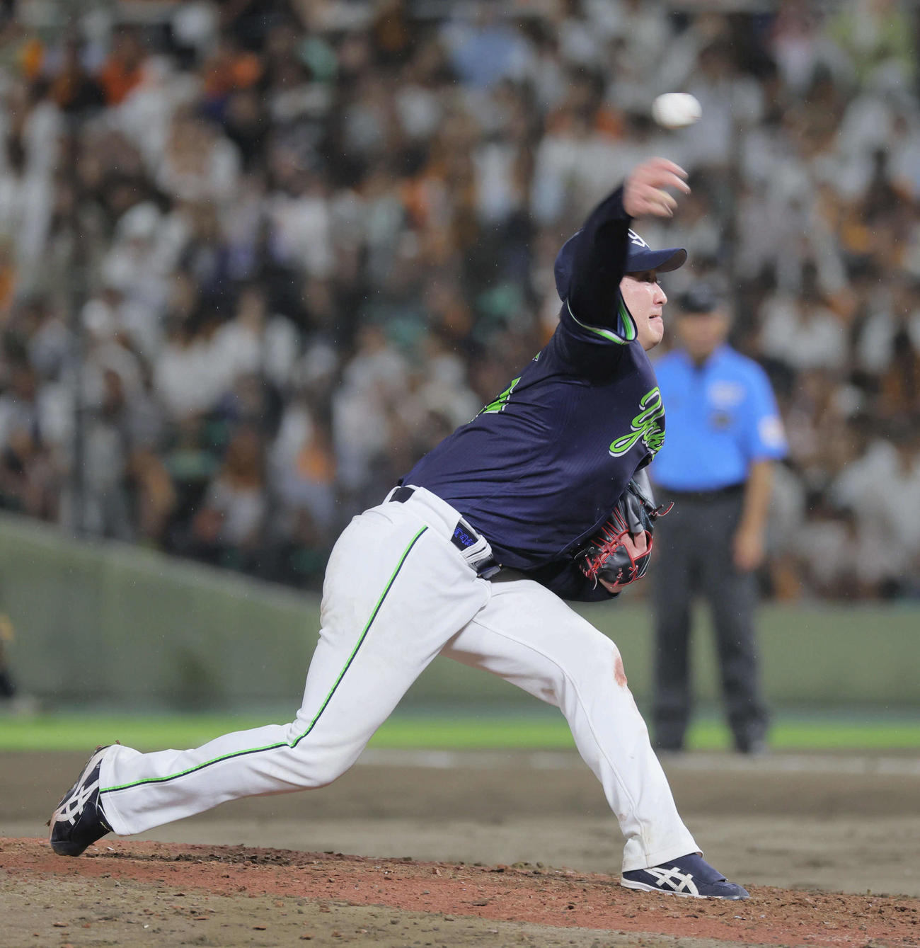 巨人対ヤクルト　好投するヤクルト先発の吉村（撮影・宮崎幸一）