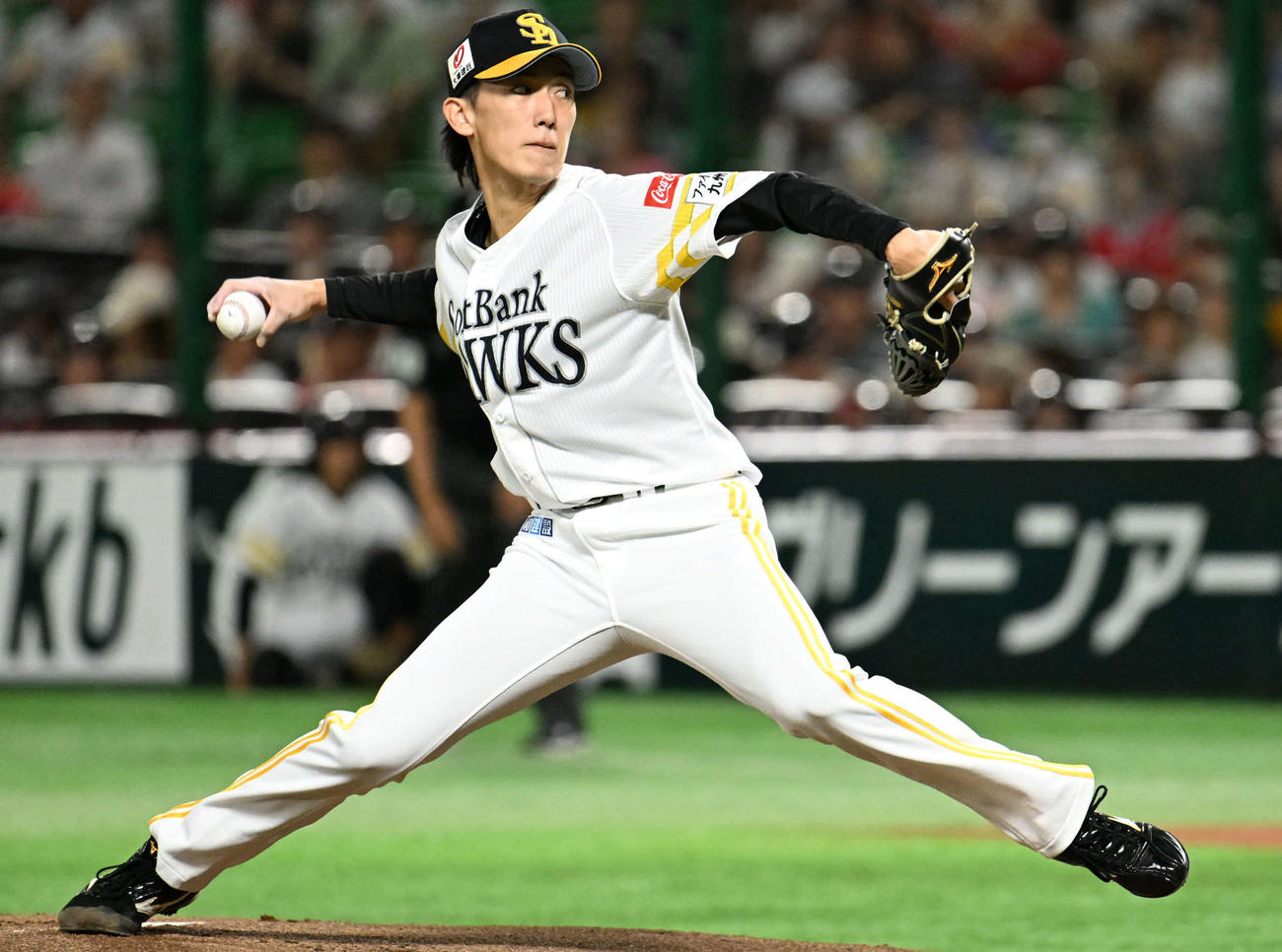 ソフトバンク対楽天　ソフトバンク先発の大津（撮影・林敢治）