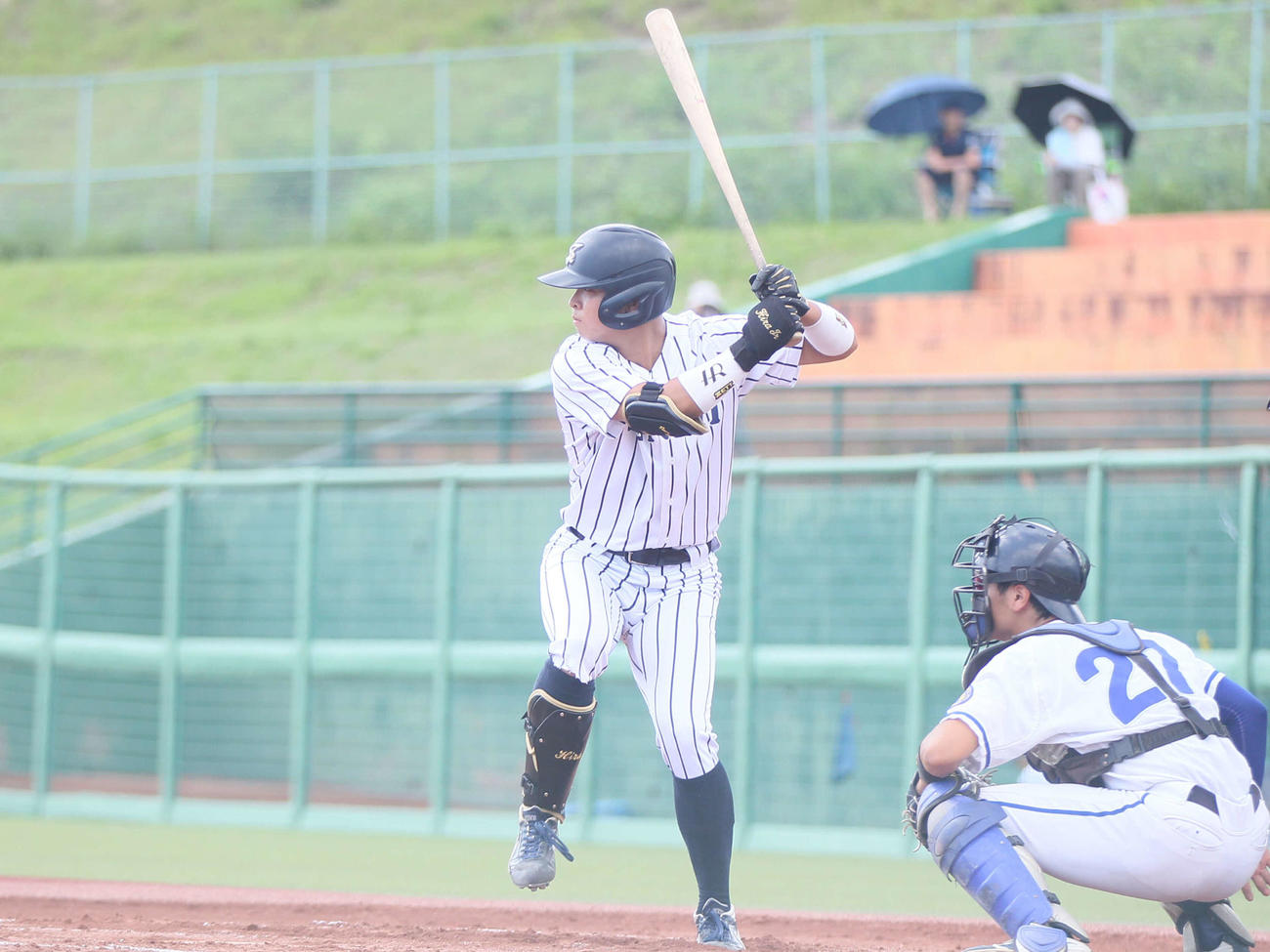 仙台大対東北大　打席に立つ仙台大・平川（撮影・高橋香奈）