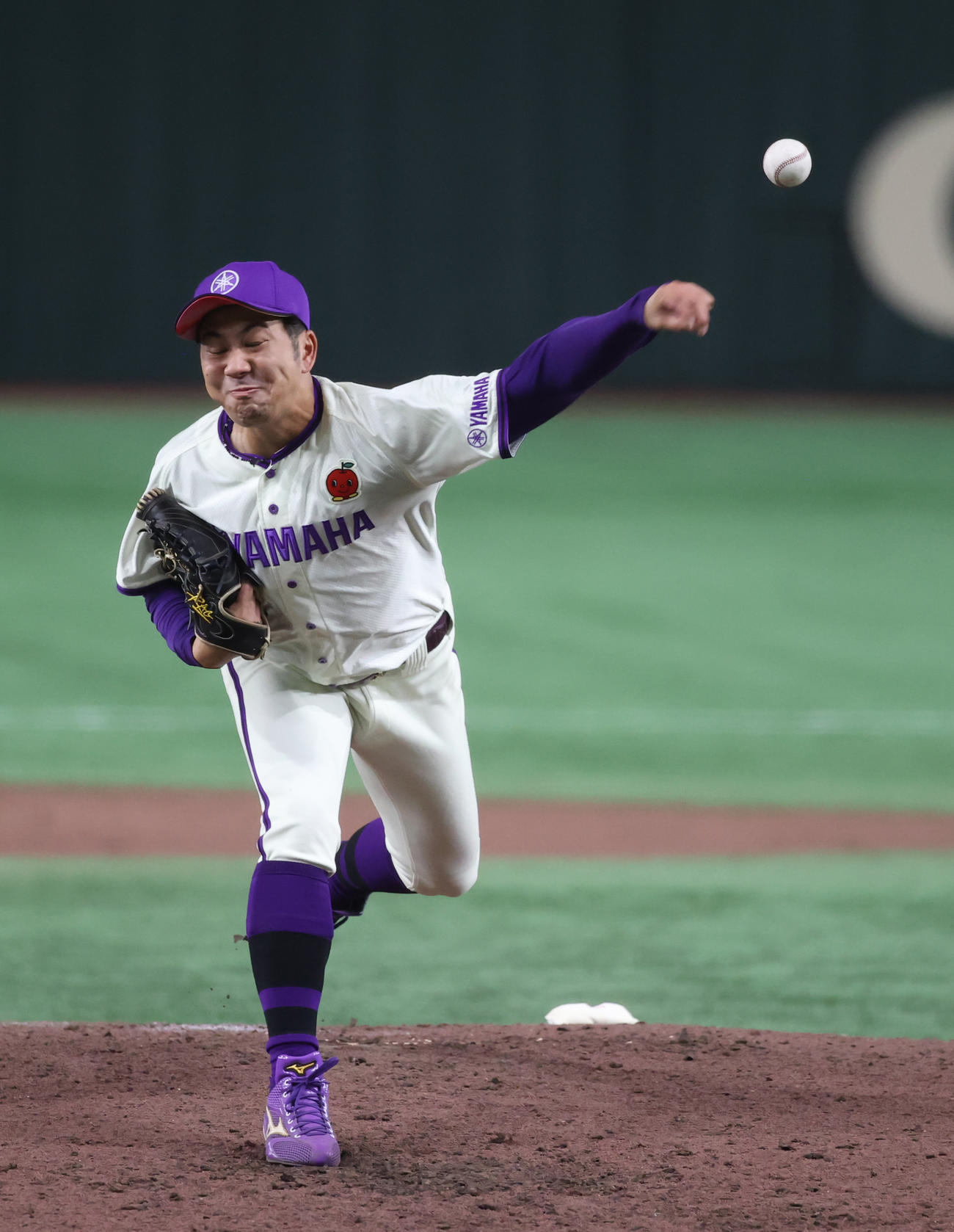 SUBARU対ヤマハ　好投するヤマハ・佐藤廉（撮影・柴田隆二）　　