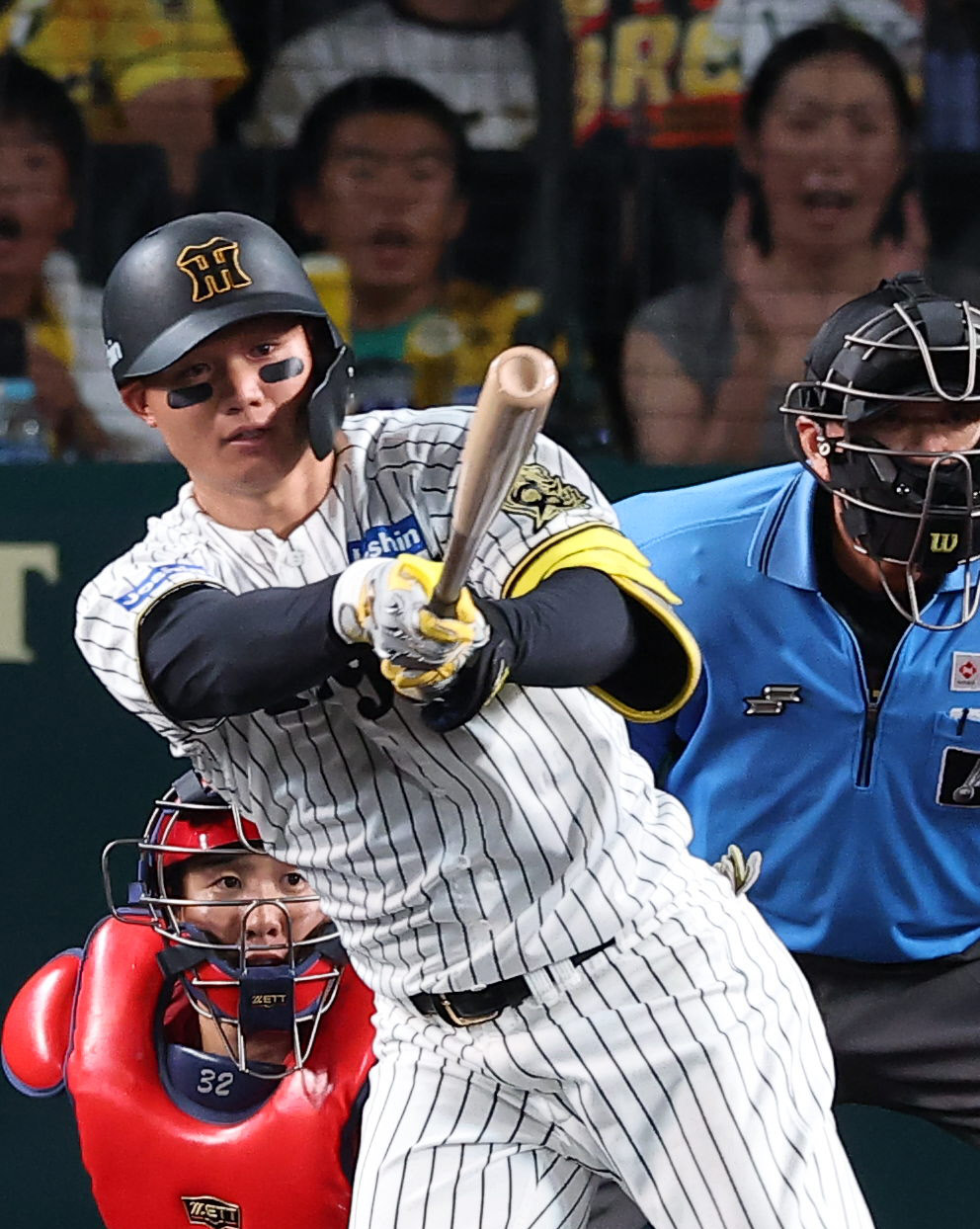 阪神対広島　6回裏阪神無死一、三塁、森下は勝ち越し適時打を放つ（撮影・上田博志）