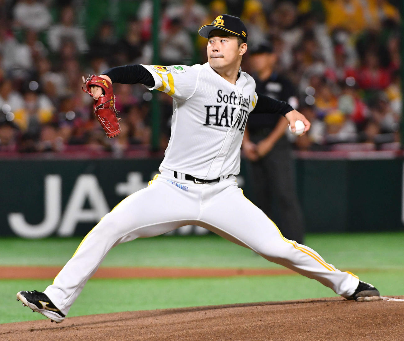 ソフトバンク対楽天　ソフトバンク先発の松本晴（撮影・岩下翔太）