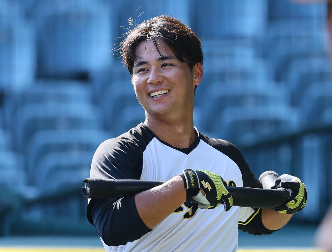 阪神対DeNA 1軍に合流した阪神井坪（撮影・藤尾明華）