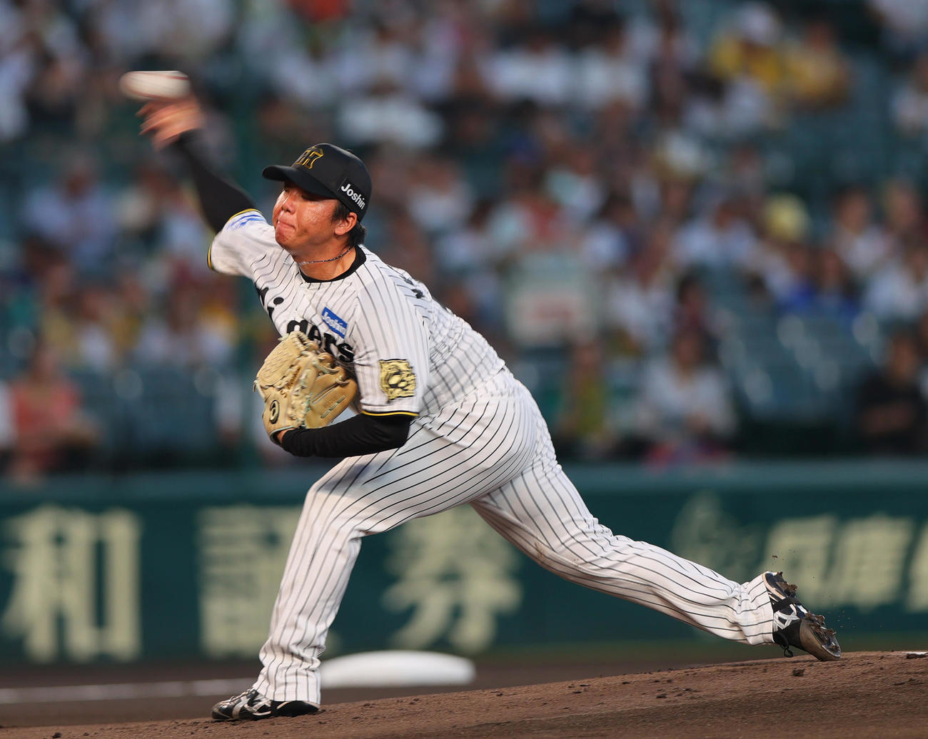 阪神対DeNA　阪神先発の村上（撮影・上山淳一）