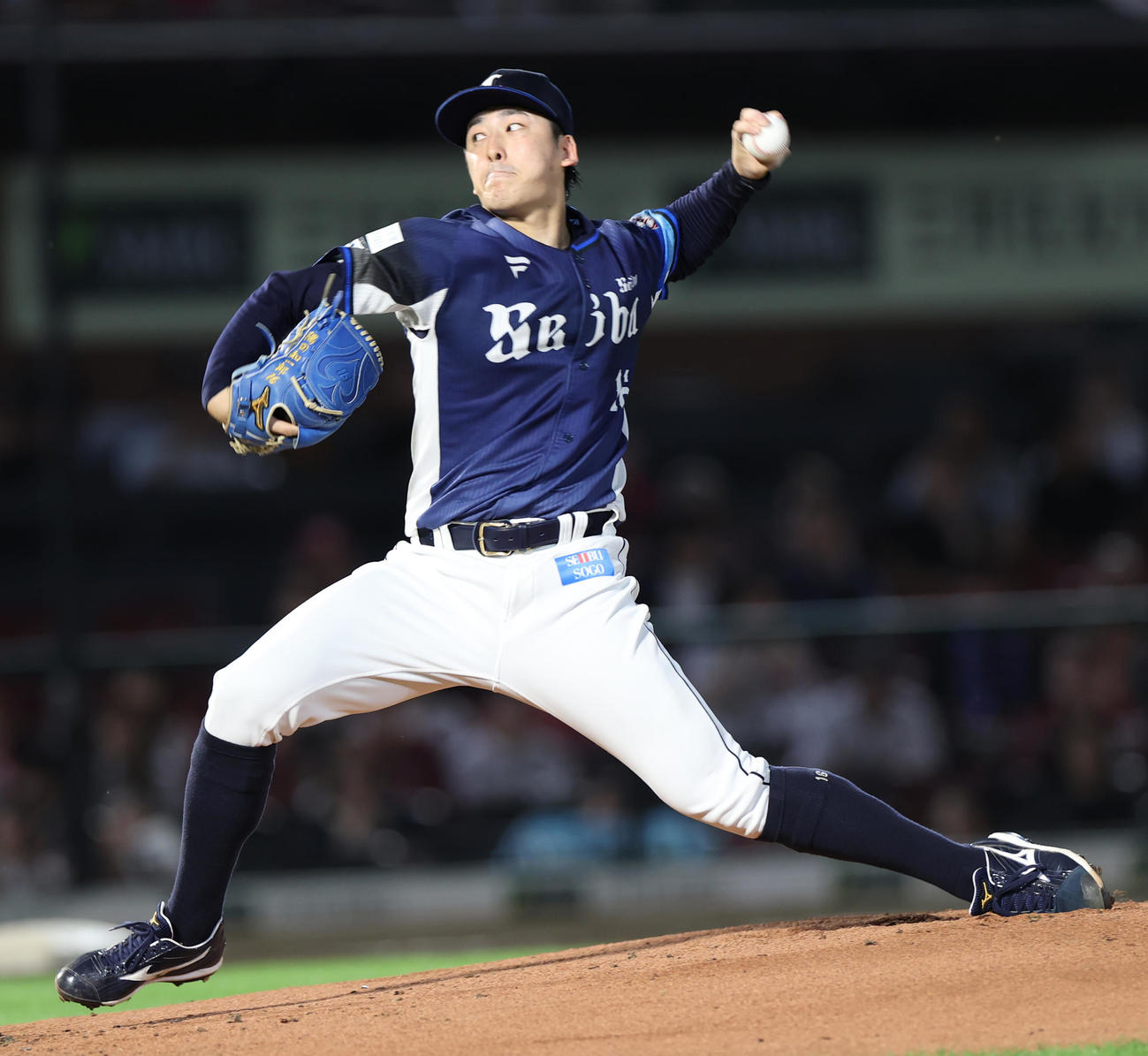 楽天対西武　力投する西武先発の隅田（撮影・水谷安孝）