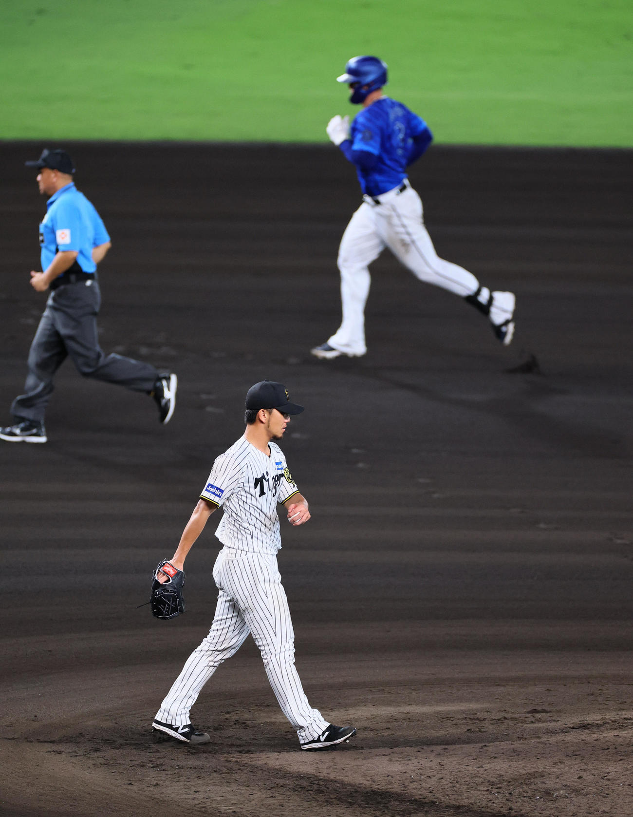 阪神対DeNA 6回表DeNA1死、オースティンに本塁打を浴びた伊藤将（撮影・藤尾明華）