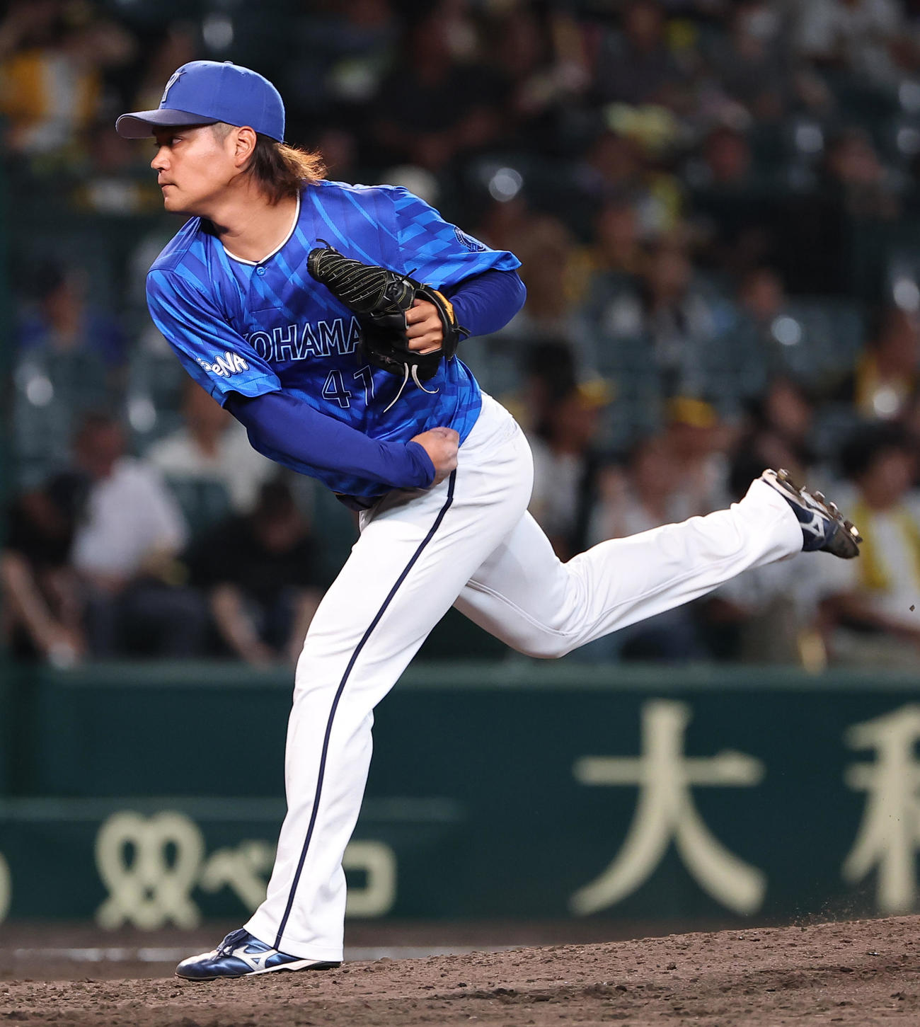 阪神対DeNA DeNA5番手の佐々木（撮影・上田博志）