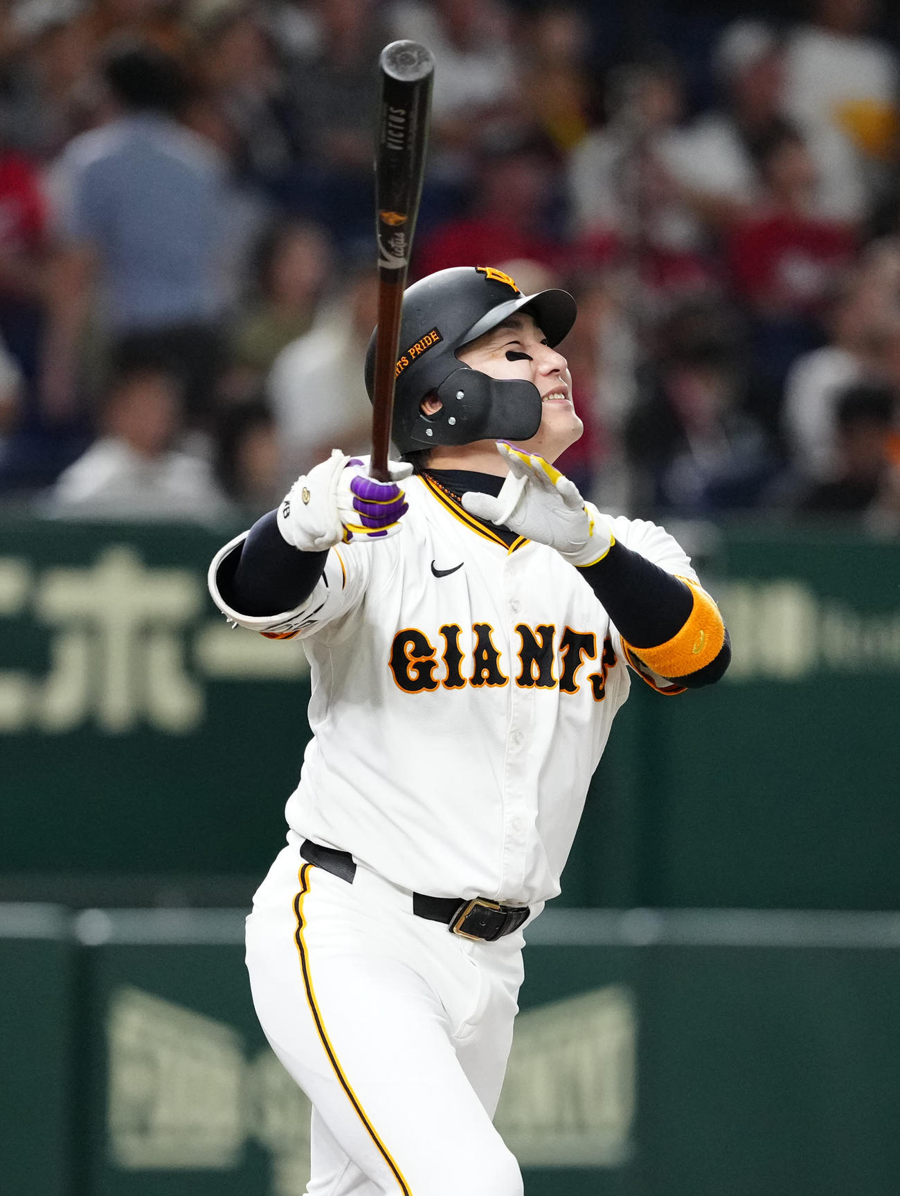 巨人対広島　7回裏巨人1死、右飛に倒れる代打丸（撮影・江口和貴）