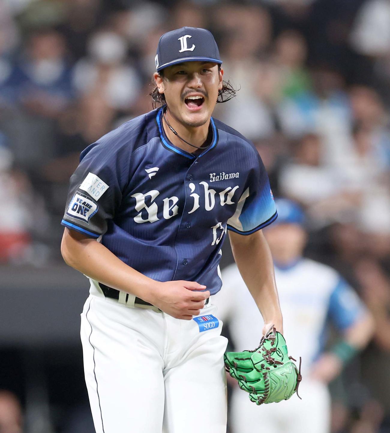 日本ハム対西武　3回裏日本ハム無死、矢沢を投ゴロにとり叫ぶ高橋（撮影・黒川智章）