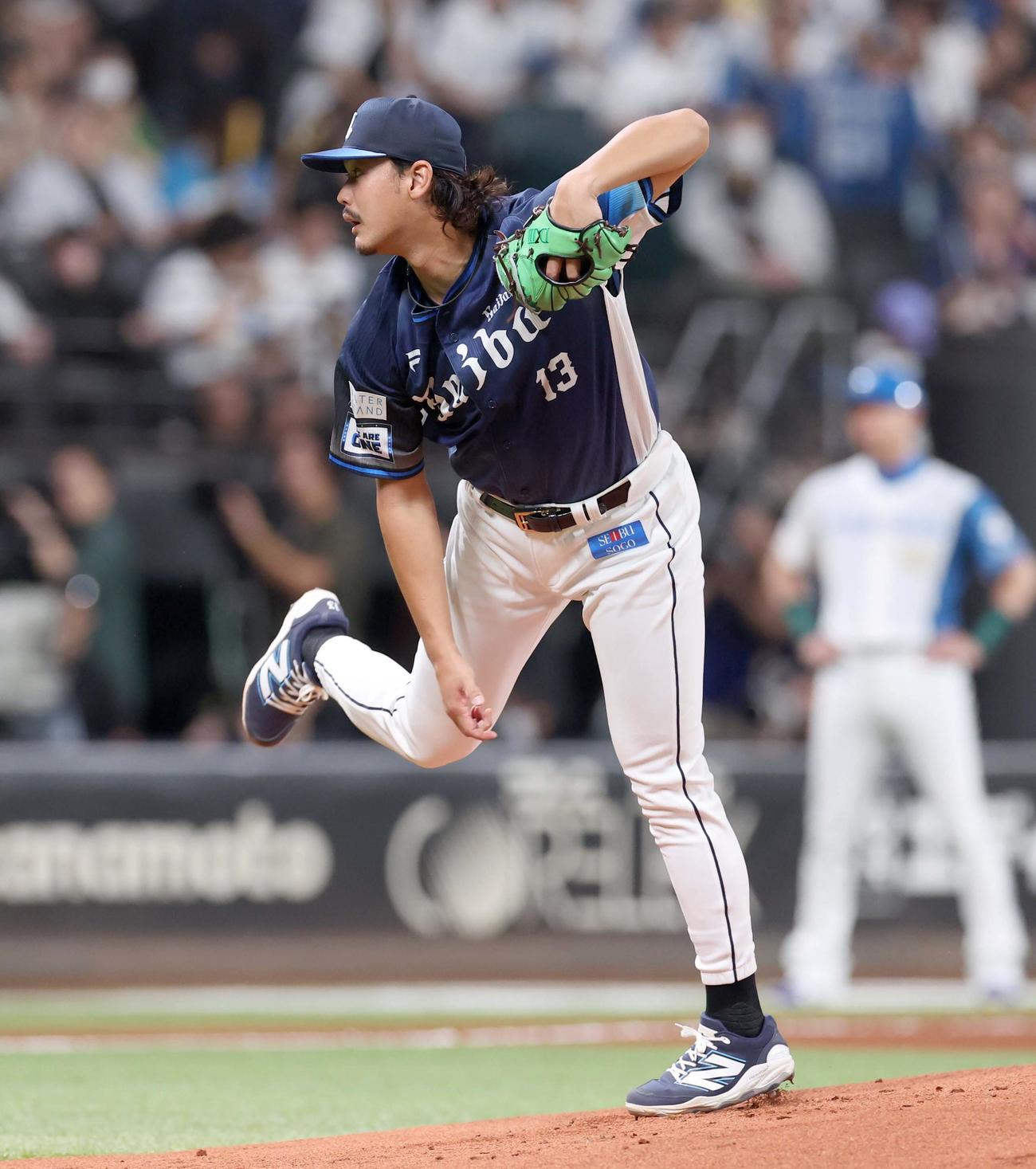 日本ハム対西武　西武先発の高橋（撮影・黒川智章）