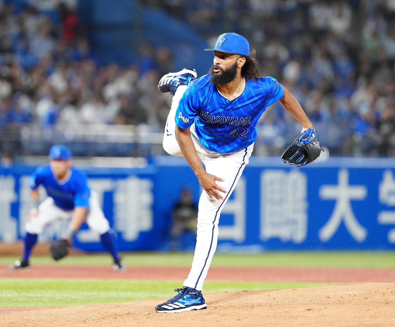 ヤクルト対DeNA DeNA先発のジャクソン（撮影・江口和貴）
