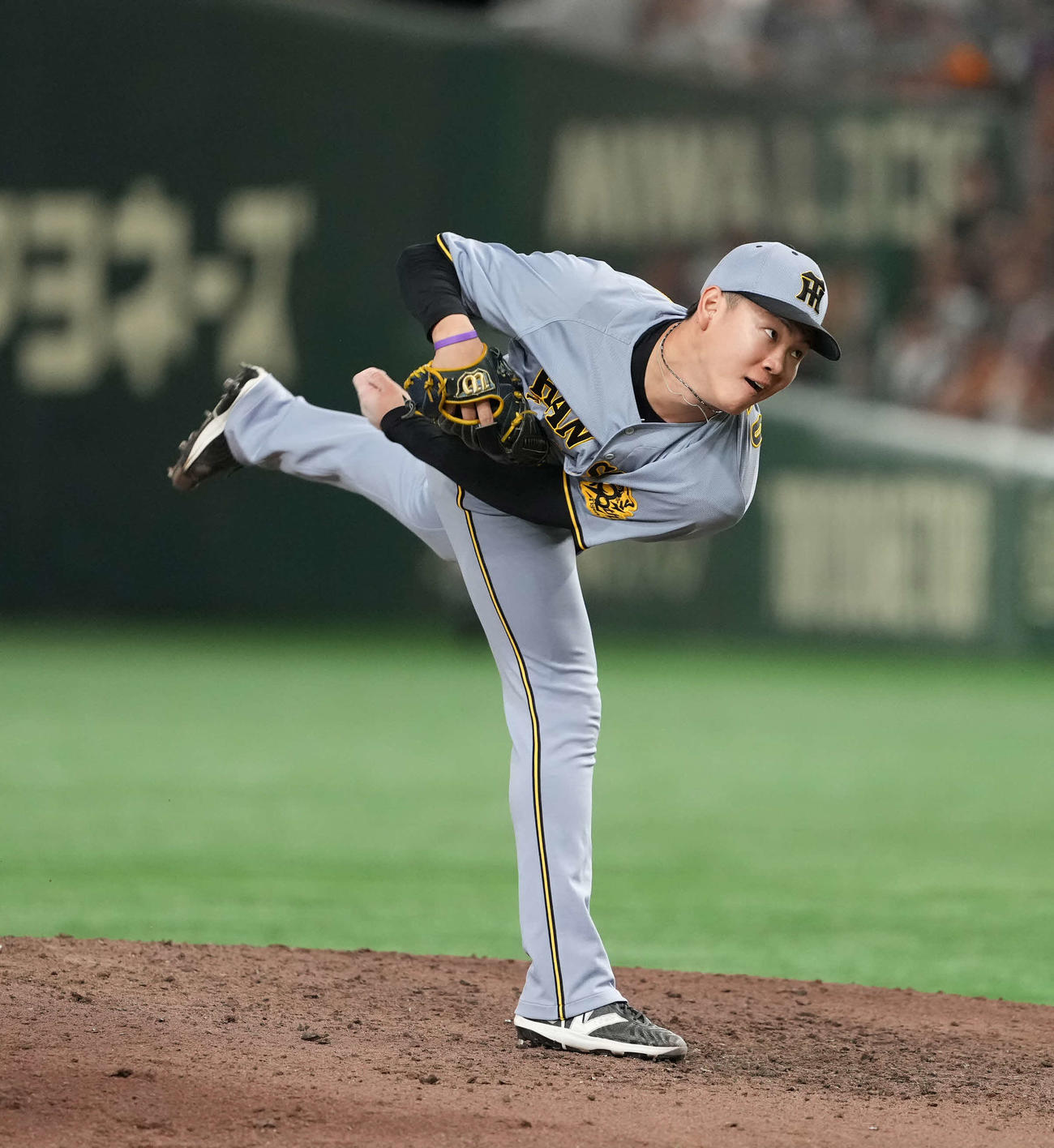 巨人対阪神　力投する阪神及川（撮影・井上学）
