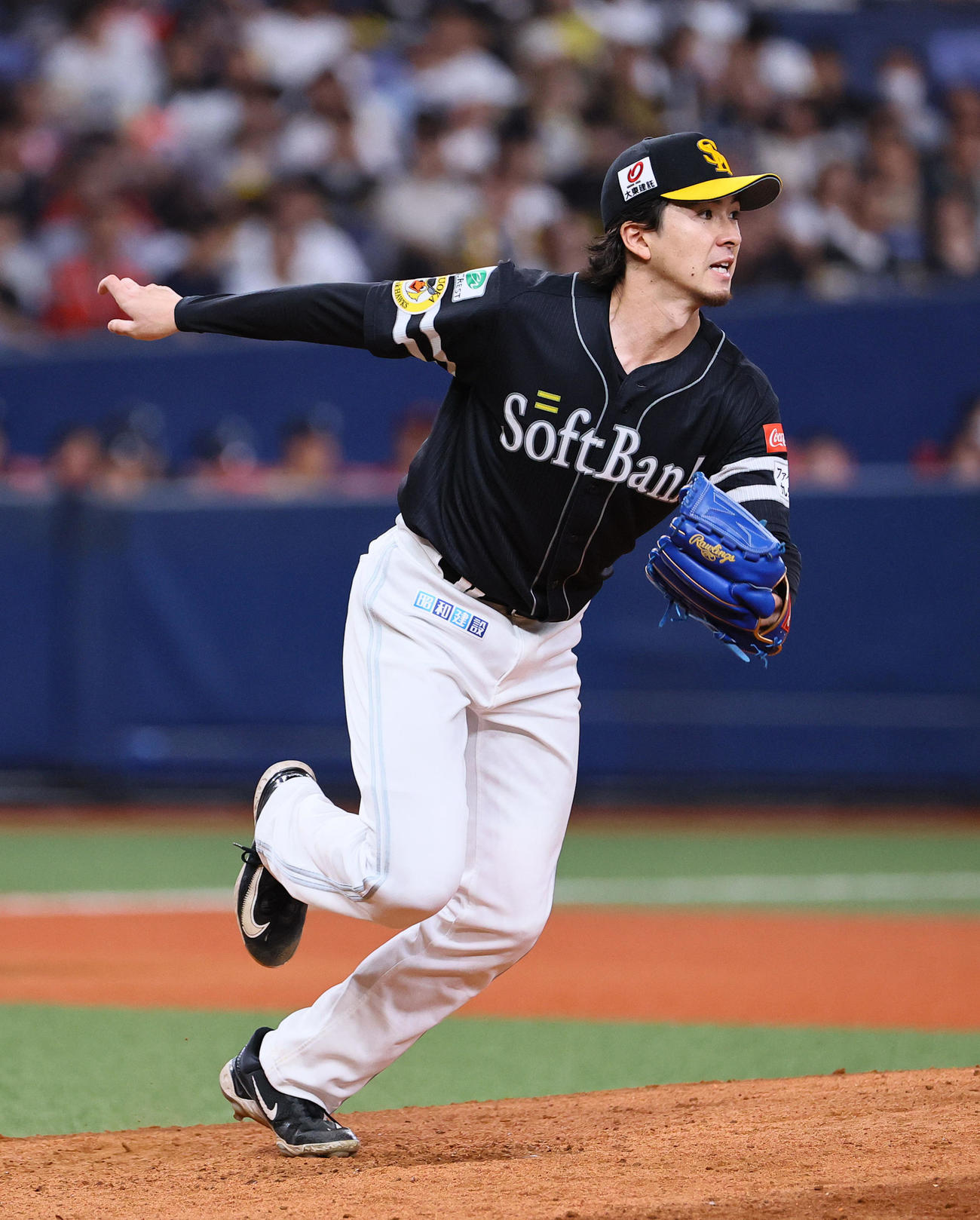 オリックス対ソフトバンク　6回裏オリックス1死、西川に右前打を許す上沢（撮影・藤尾明華）