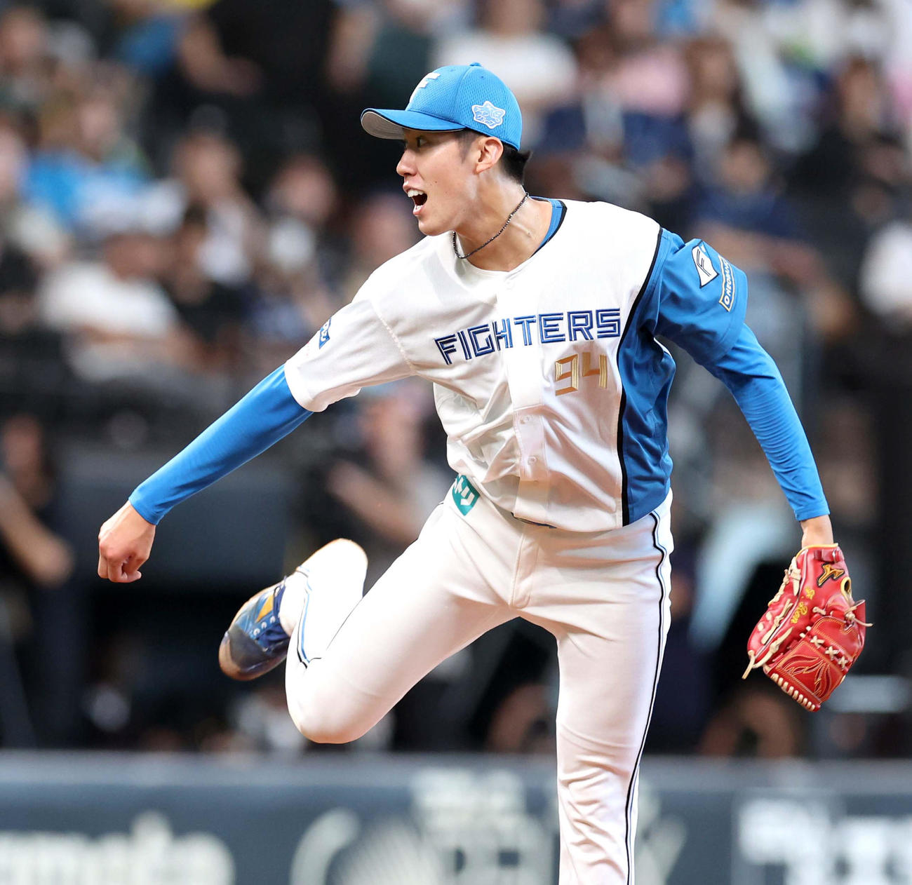 日本ハム対西武　叫びながら力投する福島（撮影・黒川智章）