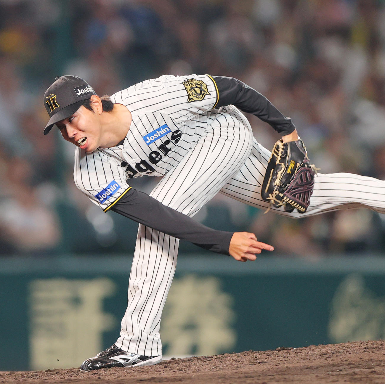 阪神対中日　8回表に登板する工藤（撮影・上山淳一）