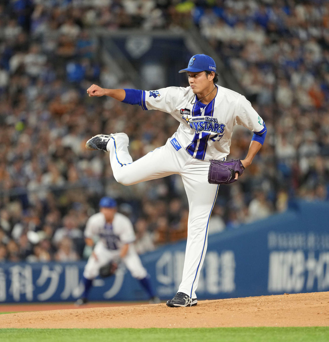 DeNA対巨人　力投するDeNA藤浪（撮影・井上学）